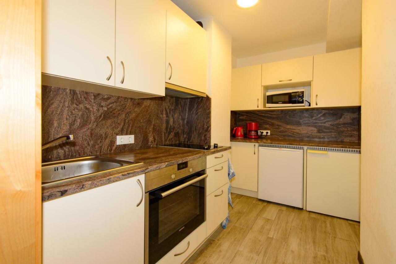 Schrahlehen Bed and Breakfast Wagrain Buitenkant foto