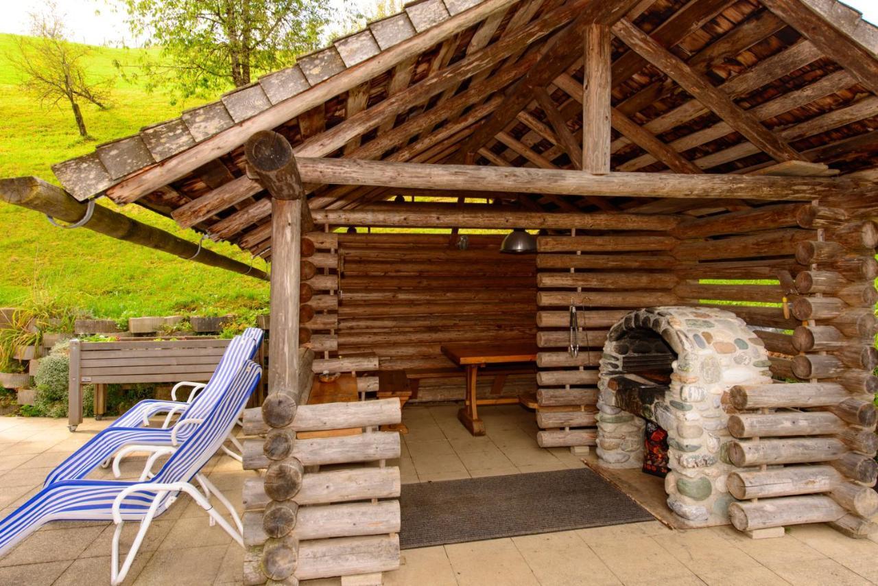 Schrahlehen Bed and Breakfast Wagrain Buitenkant foto