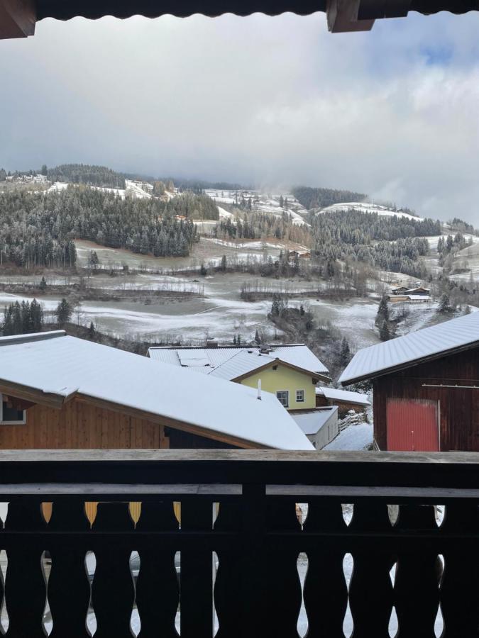 Schrahlehen Bed and Breakfast Wagrain Buitenkant foto